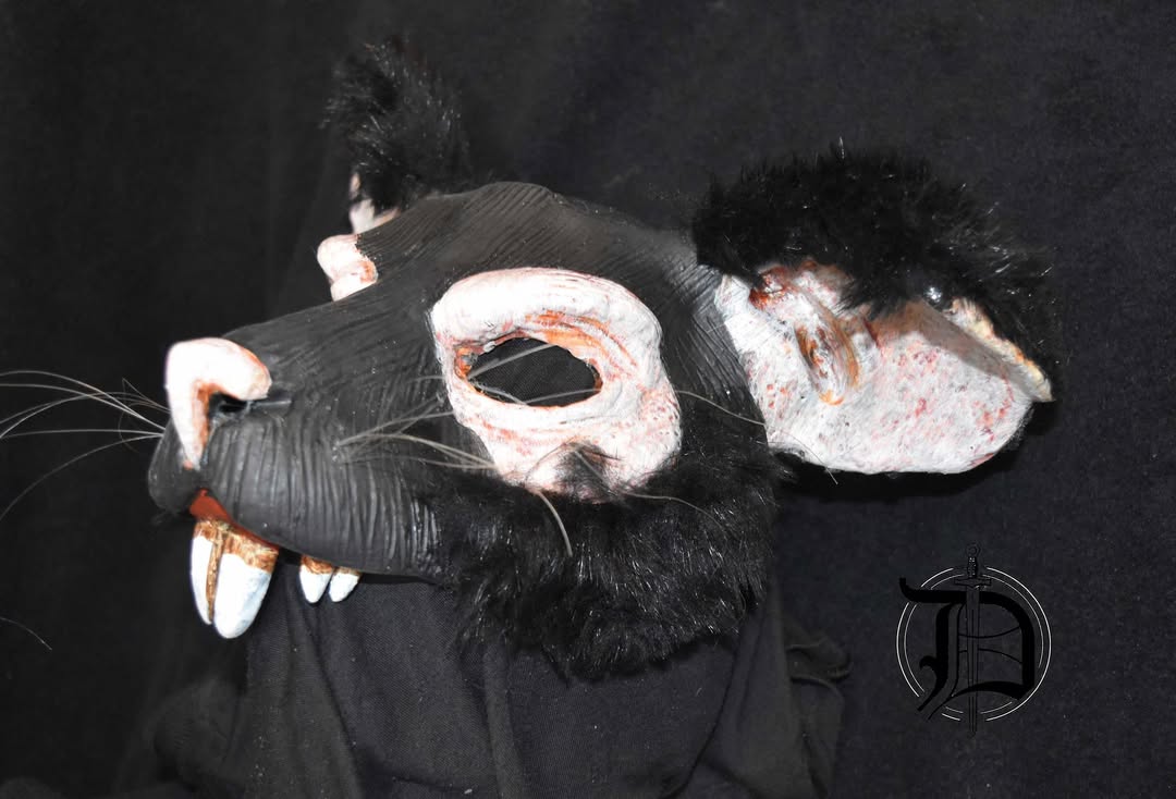 Homme-rat petit no2 / small ratman no2