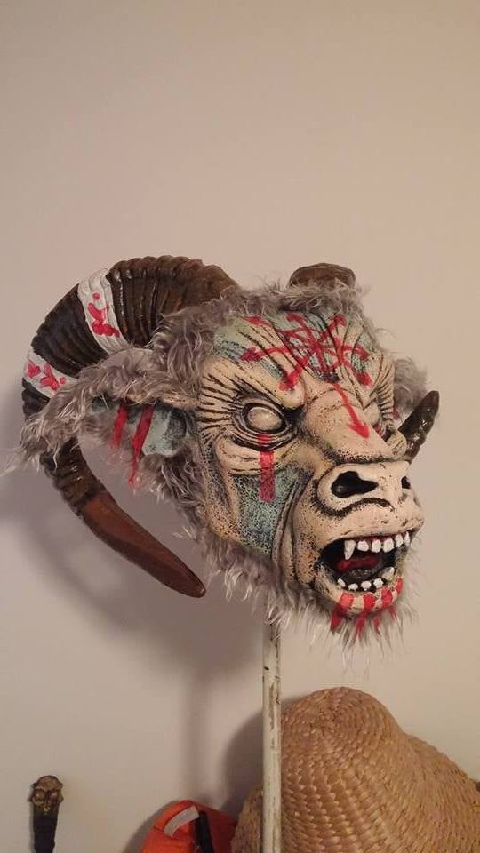 Homme-bête/ Beastman